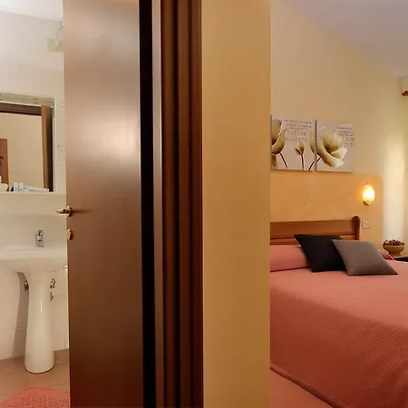 Le Rondini 2* Riccò del Golfo di Spezia